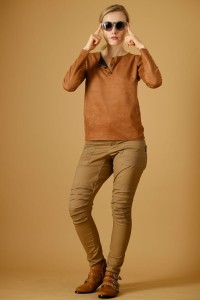 Bluzka karmelowa damska