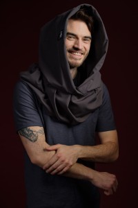 Przeciwdeszczowy komin z kapturem dla mężczyzn