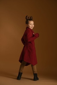 Płaszcz dziewczęcy Wichrun bordo