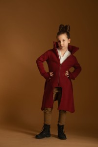 Płaszcz dziewczęcy Wichrun bordo