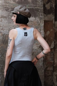 Szary Tanktop Damski ze ściągacza bawełnianego polskiej produkcji