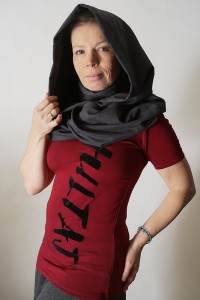 Kaptur grafitowy lekki z golfem