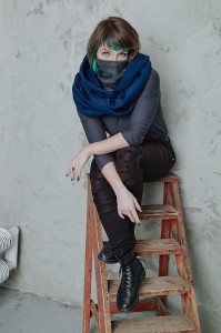 Kaptur Niebieski z Golfem