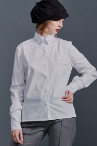 Damska koszula na miarę szyta ręcznie