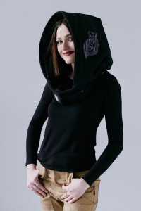 Unisex Kaptur Lorien Czarny, dzianinowy szal z kapturem Hultaj Polski