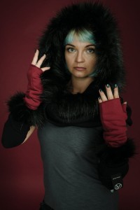 Rękawiczki Łotrzyce Bordo z czarnym futrem