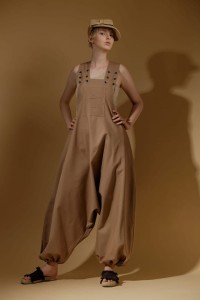 Ogrodniczki Brązowe na szelkach onesize