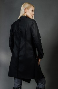  Czarny płaszcz sukienny damski 