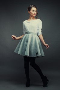 Spódnica neoprenowa Szybka Jasna