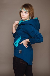 Bluza casualowa damska granatowa z wielkim kapturem i turkusowymi detalami