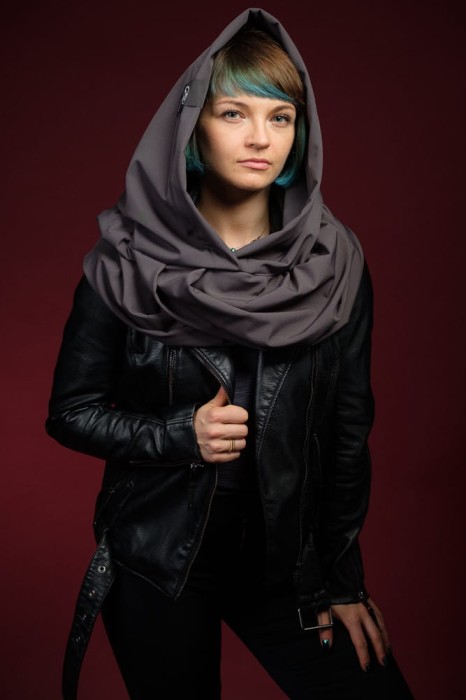 Przeciwdeszczowy Komn z Kapturem Szary Damski od Hultaj Polski