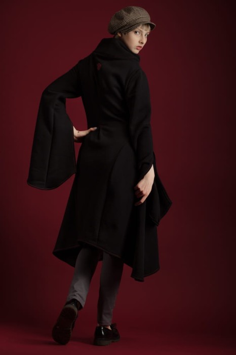 Płaszcz damski Wichrun czarny