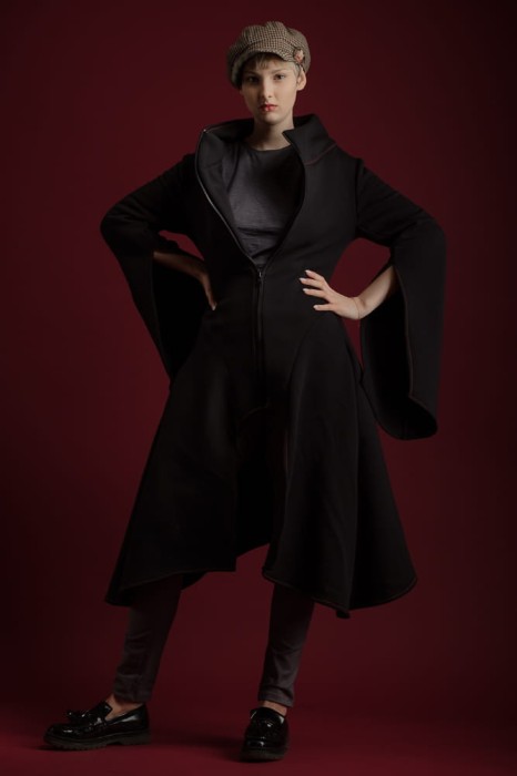 Płaszcz damski Wichrun czarny