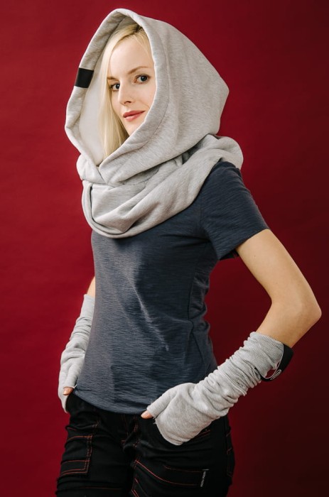 Kaptur z szalem jasnoszary damski