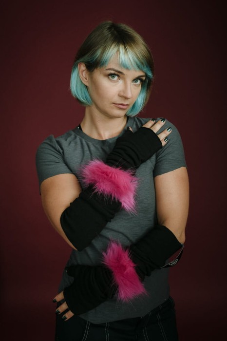 Rękawiczki Łotrzyce Czarne z różowym futrem