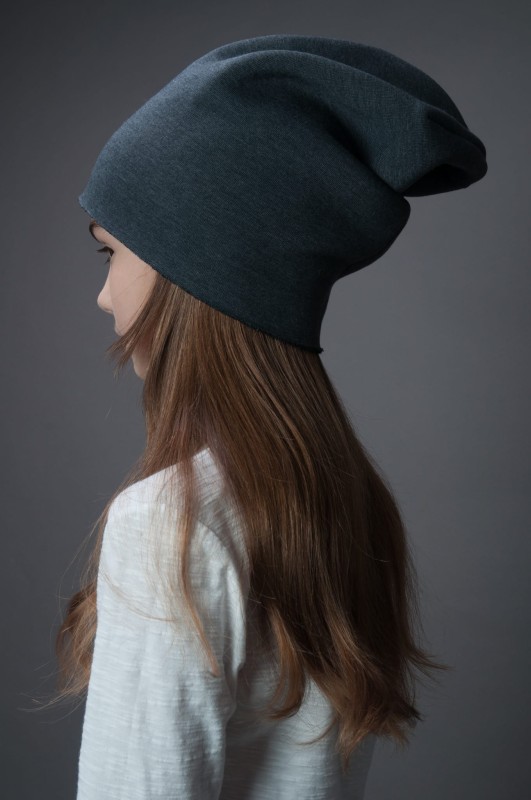 Czapka Hultajka ciepłoszara ciemna