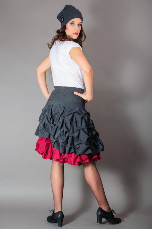 Spódnica pełnego koła z efektem wirowania dla kobiet