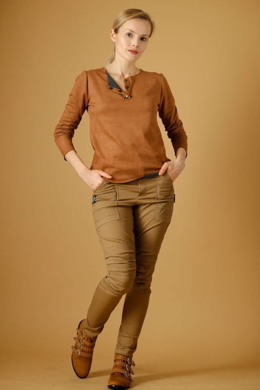 Bluzka karmelowa damska