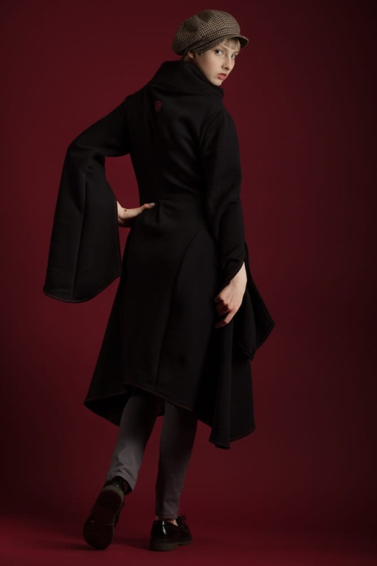 Płaszcz damski Wichrun czarny