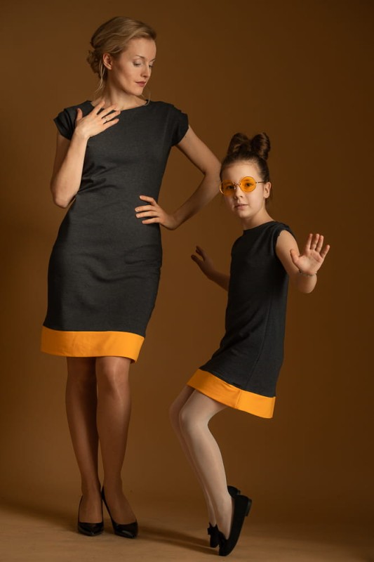 Sukienka grafit z mandarynką komplet