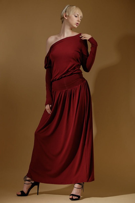 Sukienka Cicha Woda bordowa