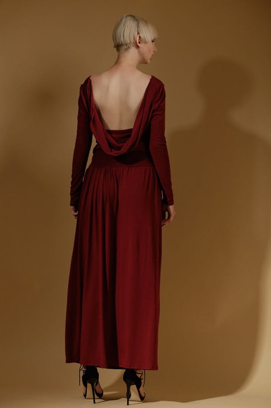 Sukienka Cicha Woda bordowa