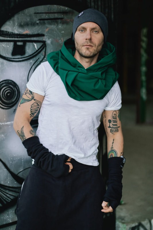 Przeciwdeszczowy komin z Kapturem dla faceta w zielonym kolorze