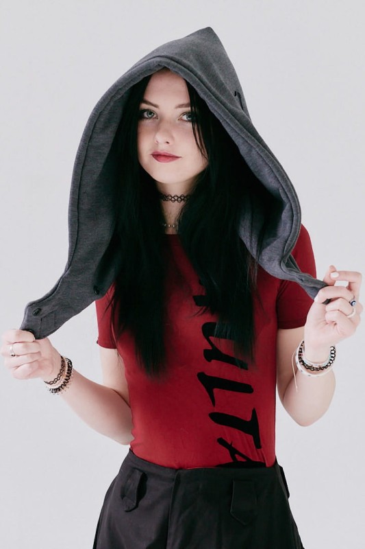 Regulowany kapturoszalik Kaptur Lorien Grafit, napy na kołnierzu