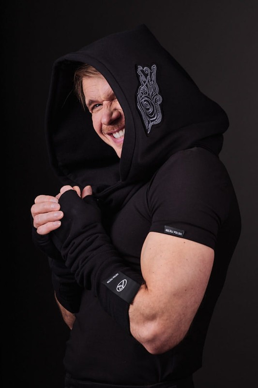 Unisex Kaptur Lorien Czarny z regulowanym kołnierzem, dzianinowy szal z kapturem Hultaj Polski