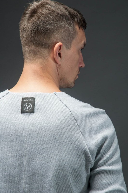 Wygodny longsleeve męski popielaty ze ściągacza bawełnianego