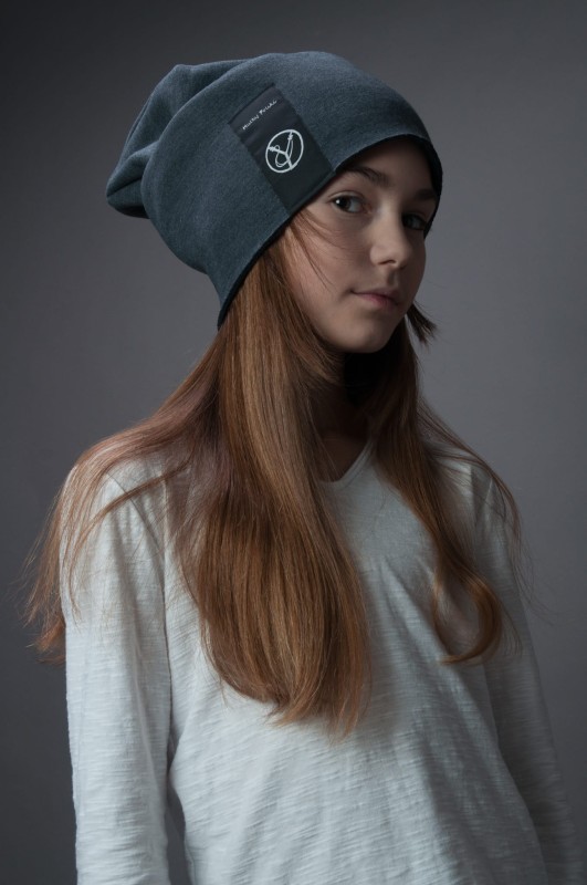 Czapka Hultajka ciepłoszara ciemna