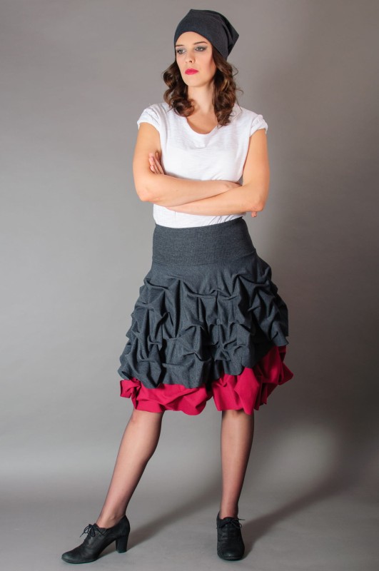 Spódnica pełnego koła z efektem wirowania dla kobiet