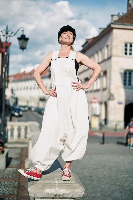 Białe Ogrodniczki damskie baggy