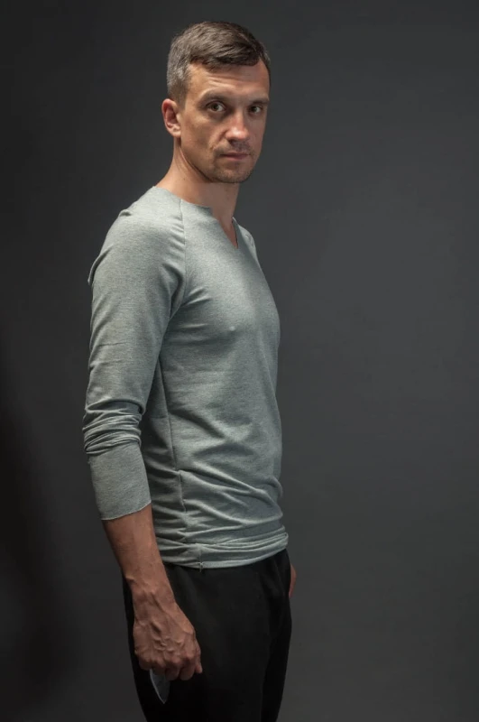 Luźny longsleeve męski jasnoszary z długim rękawem