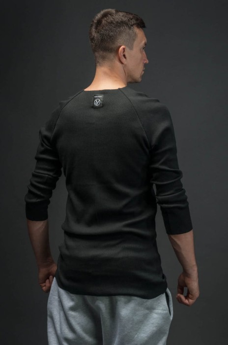 Czarny longsleeve męski oversize w casualowym stylu