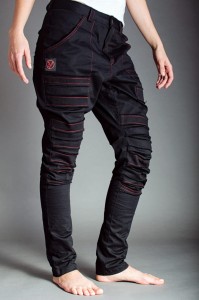 Czarne spodnie damskie baggy na co dzień