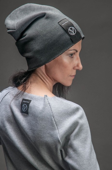 Dzianinowa czapka typu beanie szara